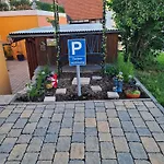 Apartment Pflueger Mit Terrasse *